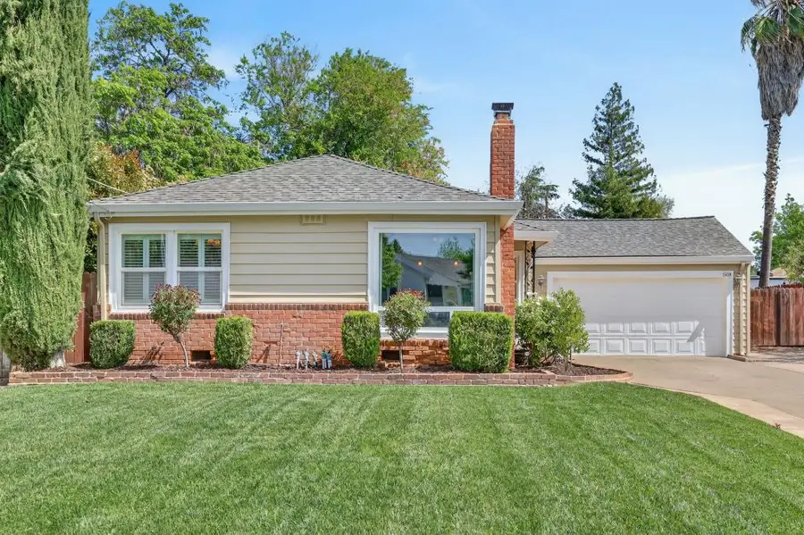 3620 E Country Club Lane, Sacramento, CA 95821 - #3