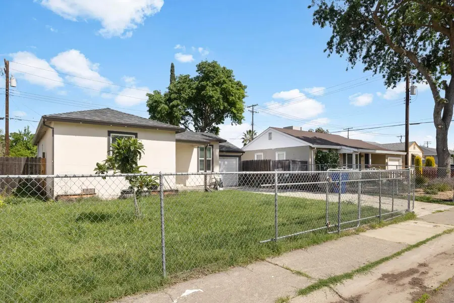 1421 Atherton Street, Sacramento, CA 95822 - #2