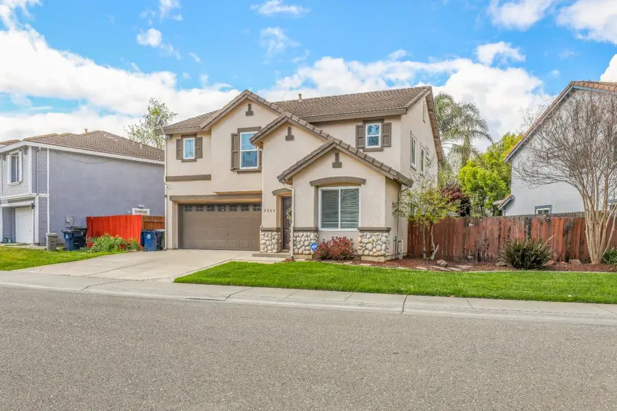 3355 Calla Lily Way, Sacramento, CA 95833 - #3