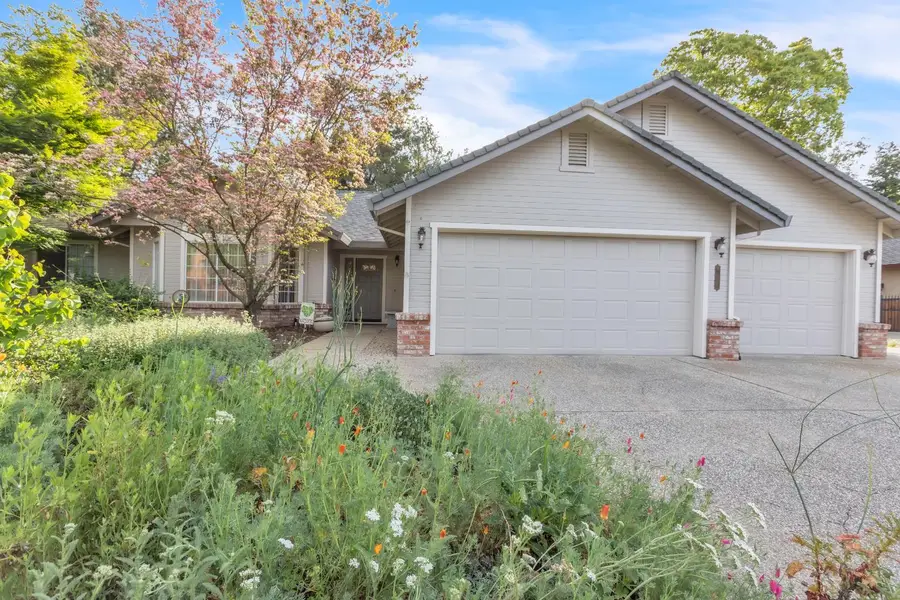 8120 Ella Court, Citrus Heights, CA 95610 - #3