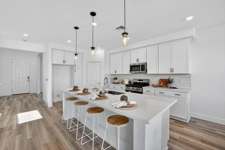 9975 Common Yarrow Way, Sacramento, CA 95829 - #3