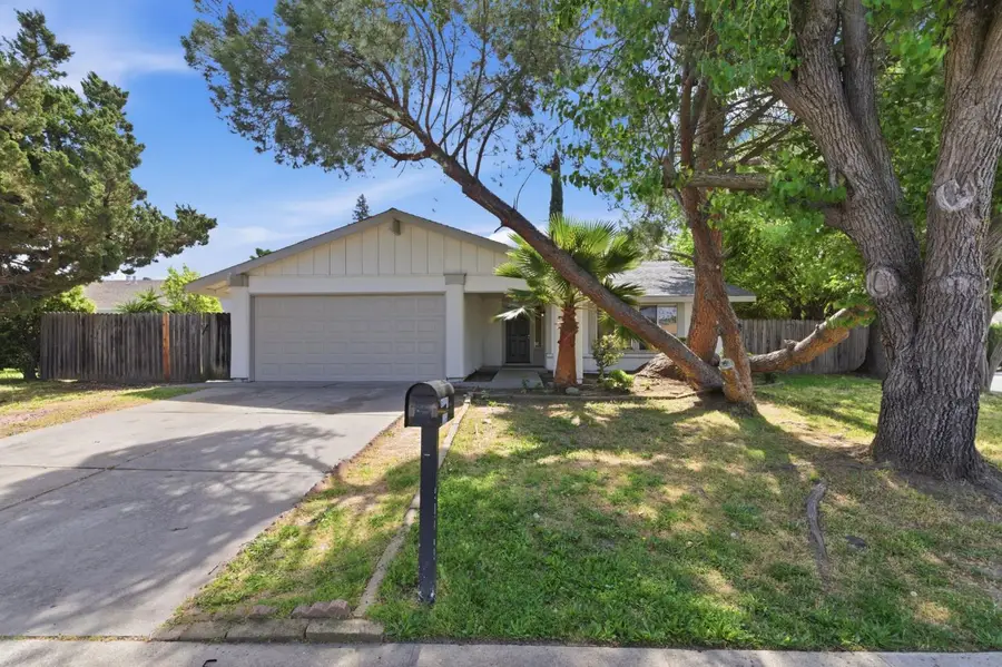 4360 Armadale Way, Sacramento, CA 95823 - #3