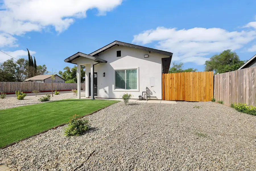 1525 Marshall Lane, Linda, CA 95901 - #2