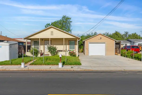 225 Ash Avenue, Oakdale, CA 95361