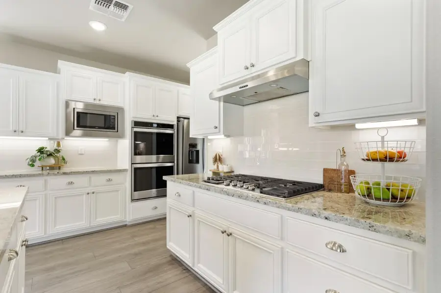 1916 Beale Circle, Lincoln, CA 95648 - #2