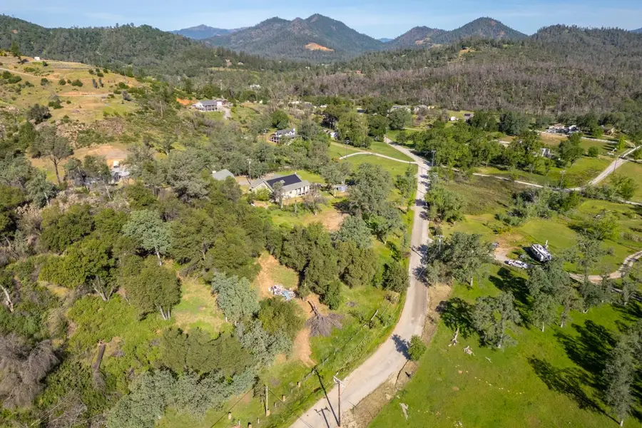 20127 Sunrise Drive, Redding, CA 96003 - #2