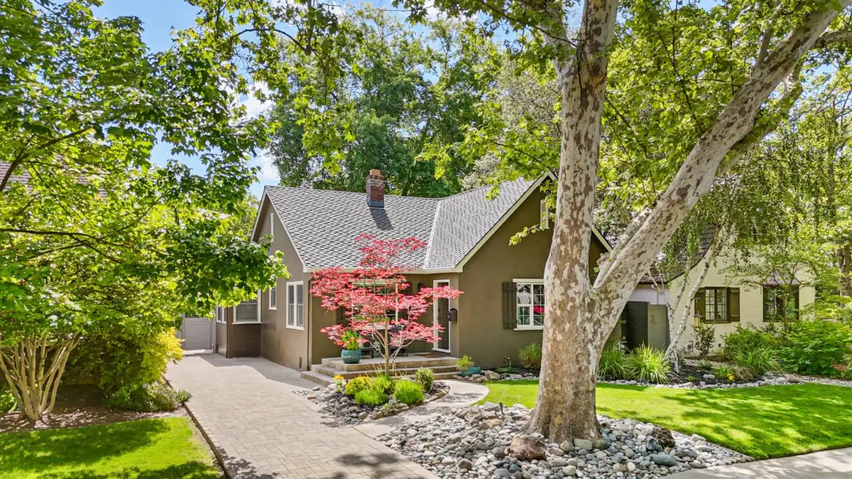 733 35th Street, Sacramento, CA 95816 - #1