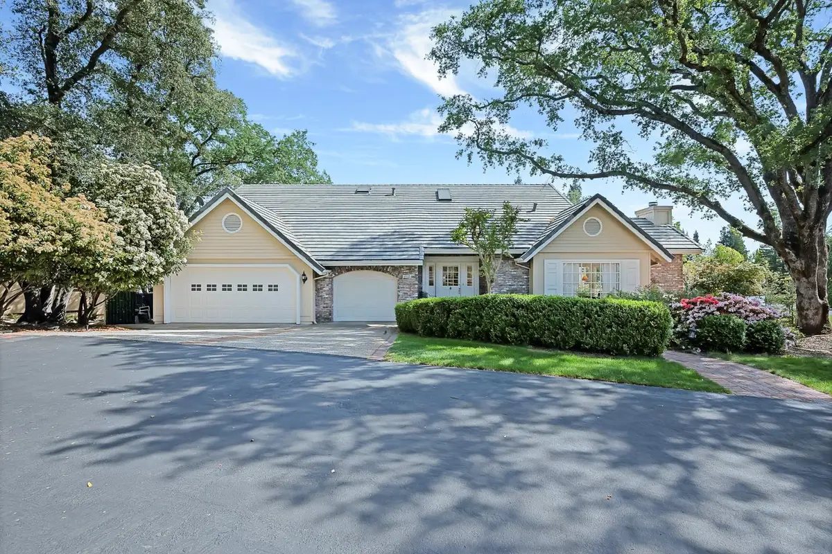 6525 Via Sereno Drive, Sloughhouse, CA 95683 - #1