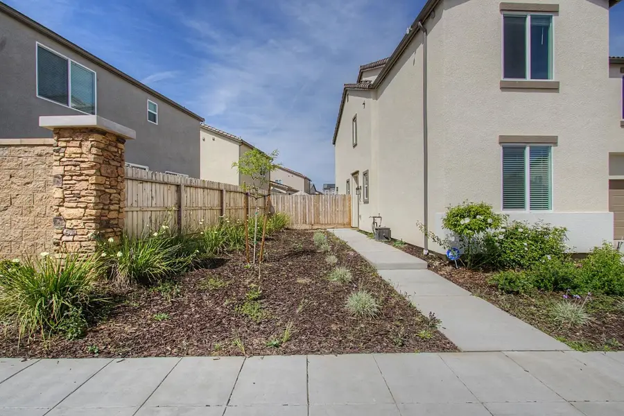 1183 Ponderosa Way, Madera, CA 93636 - #3