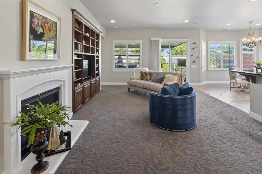 2056 Arlington Drive, Roseville, CA 95747 - #3