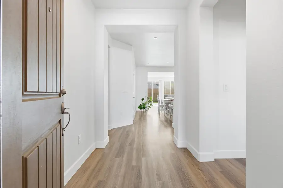 2086 Grapevine Drive, Livingston, CA 95334 - #3