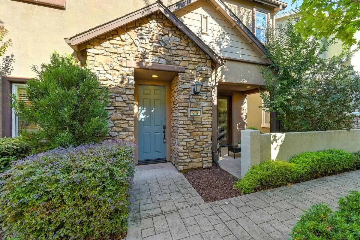 908 Lyon Place, Roseville, CA 95747 - #1