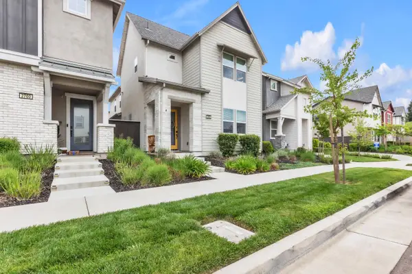 2692 Bathford Street, Sacramento, CA 95833