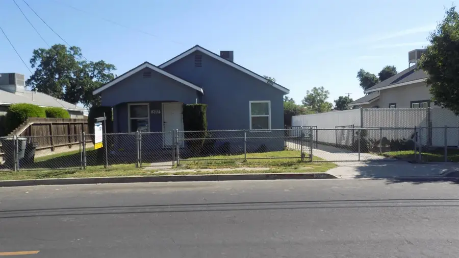 307 E Malone St. Street, Hanford, CA 93230 - #2