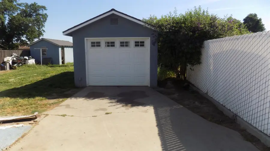 307 E Malone St. Street, Hanford, CA 93230 - #3