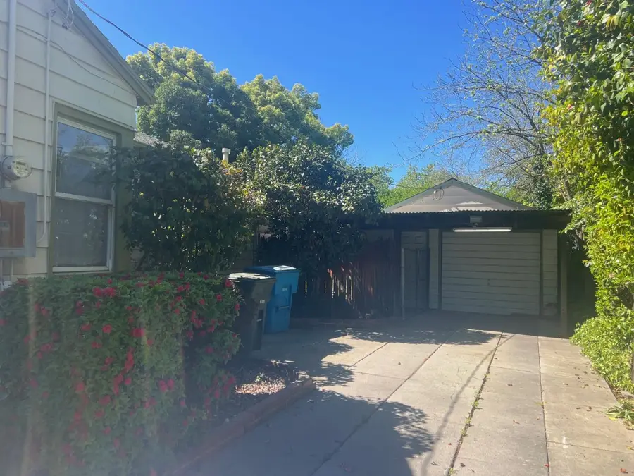 916 Olive Street, Yuba City, CA 95991 - #2