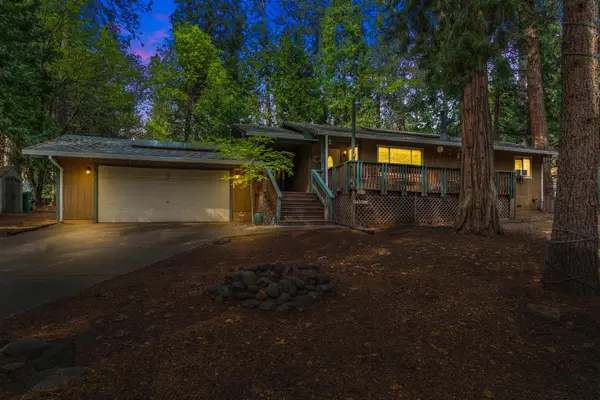 5861 Lupin Lane, Pollock Pines, CA 95726