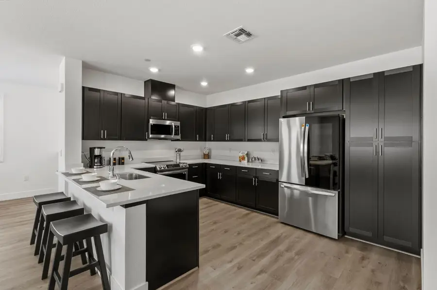 5301 E Commerce Way #2101, Sacramento, CA 95835 - #3