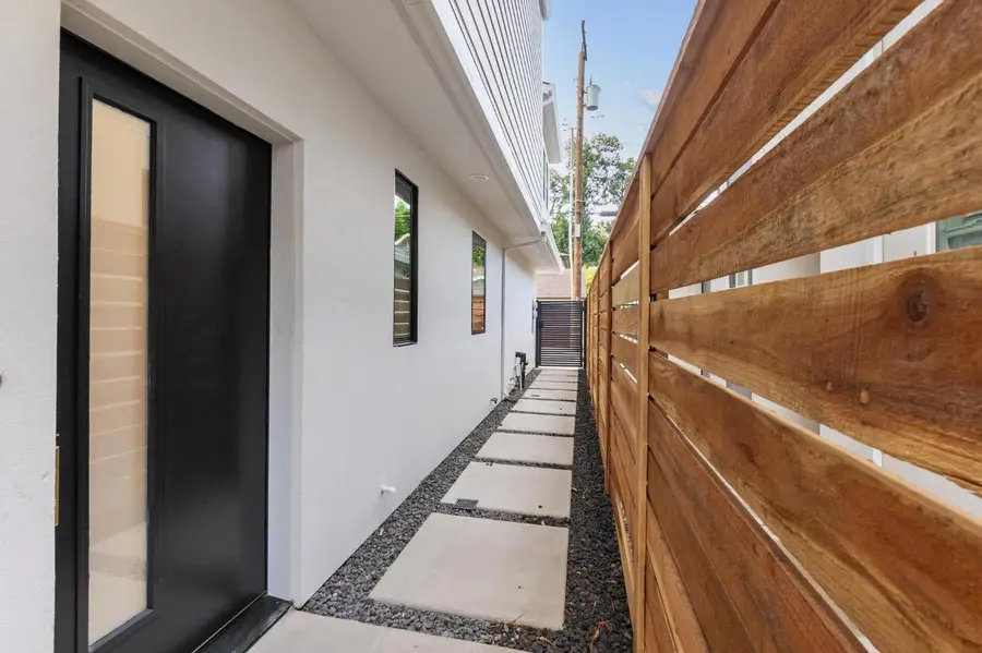 1513 Eggplant Alley, Sacramento, CA 95814 - #3