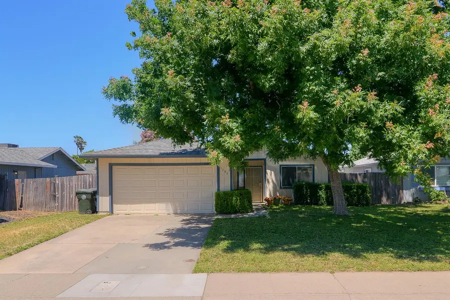 1289 Shobar Avenue, Sacramento, CA 95815 - #3
