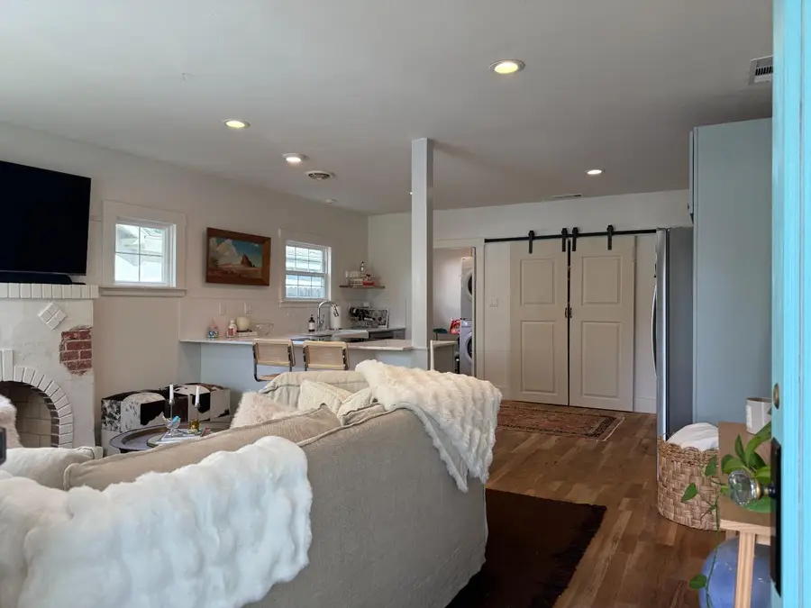 425 41st Street, Sacramento, CA 95819 - #2