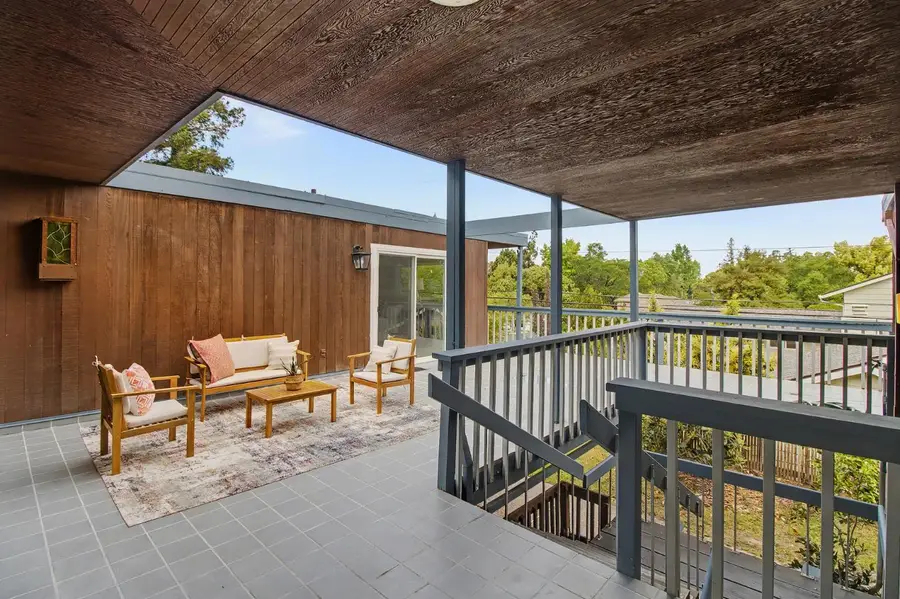 4640 Hillview Way, Sacramento, CA 95822 - #2