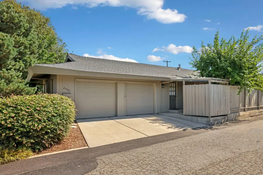 2406 Kenmore Court, Modesto, CA 95350 - #3