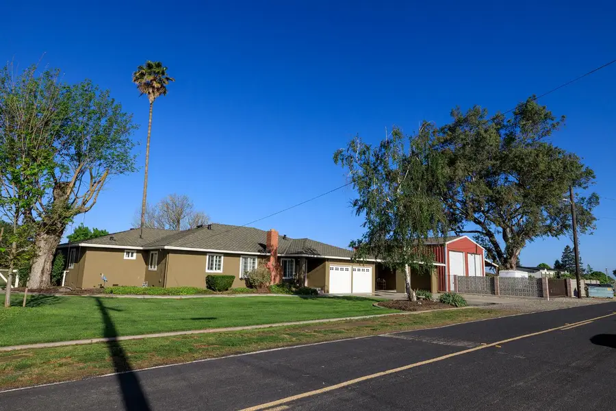 29209 Orange Avenue, Escalon, CA 95320 - #2