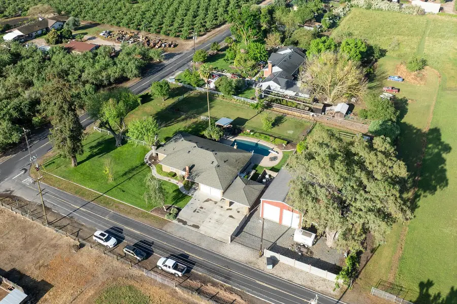 29209 Orange Avenue, Escalon, CA 95320 - #3