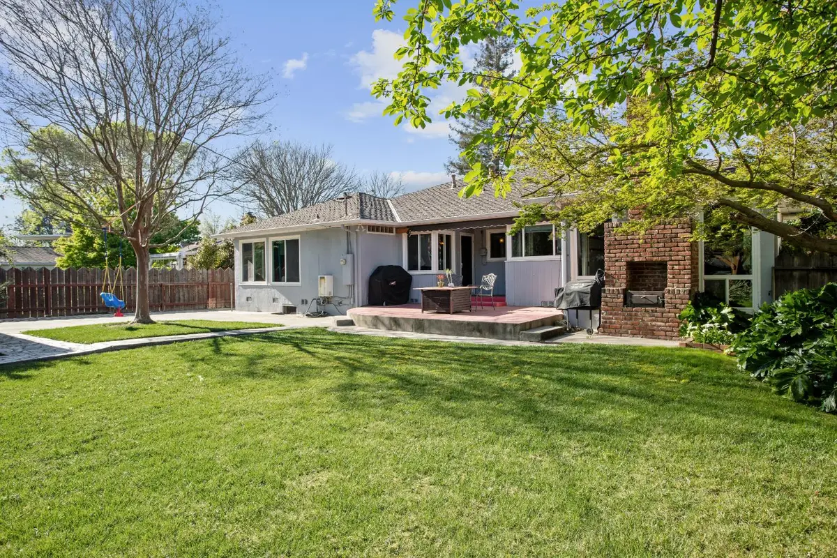 620 Dudley Way, Sacramento, CA 95818 - #1