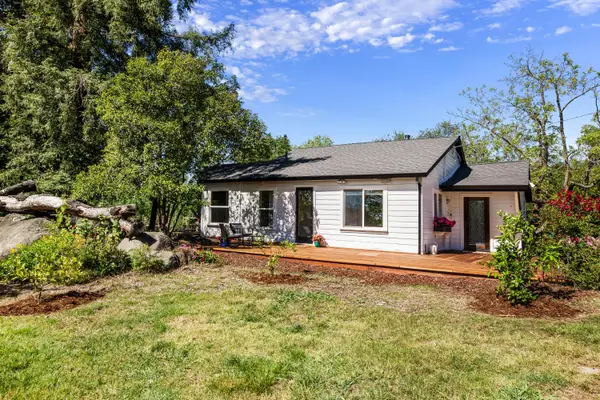 9256 Horseshoe Bar Road, Loomis, CA 95650