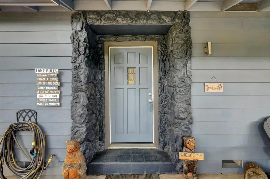 17730 Minnow Way, Penn Valley, CA 95946 - #2