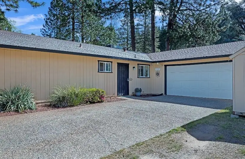 3087 Camino Ct, Camino, CA 95709 - #3