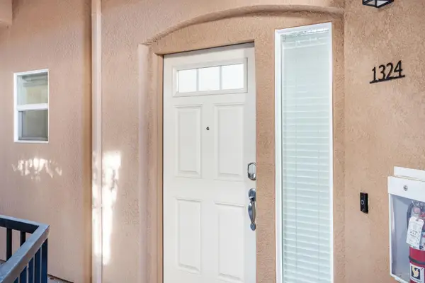 1300 Moon Circle #1324, Folsom, CA 95630