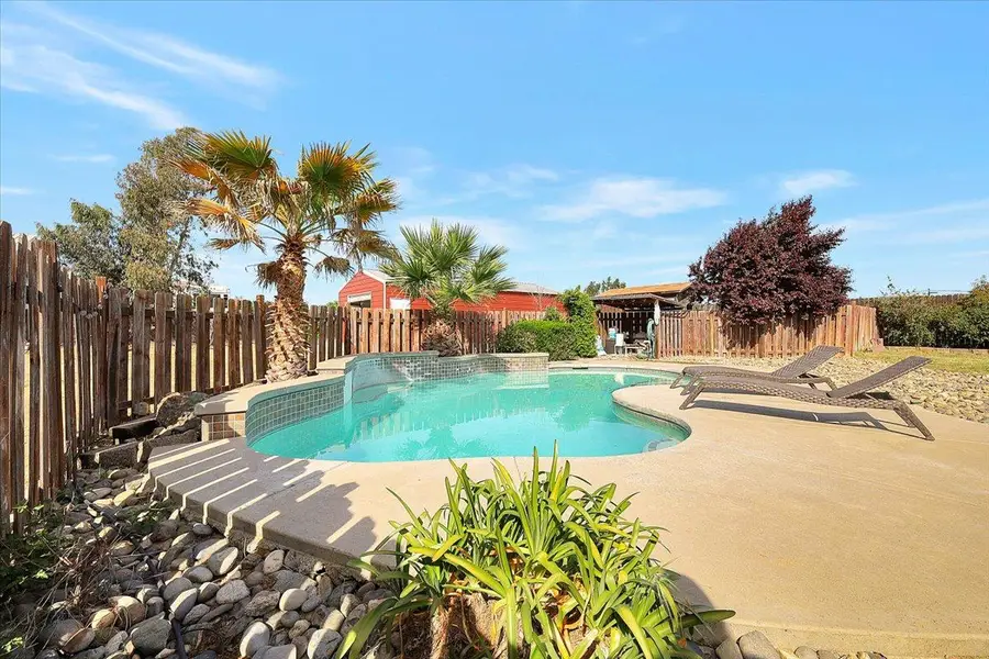 229 W Delano Street, Elverta, CA 95626 - #2