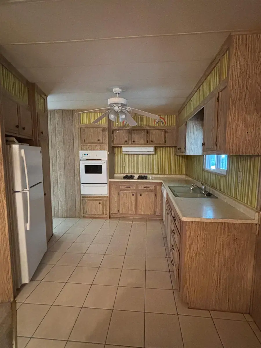 421 Allen Way, Turlock, CA 95380 - #3