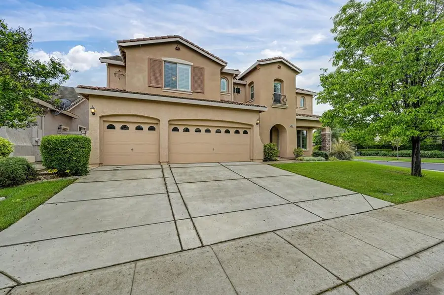 9841 Shanelyn Way, Elk Grove, CA 95757 - #3