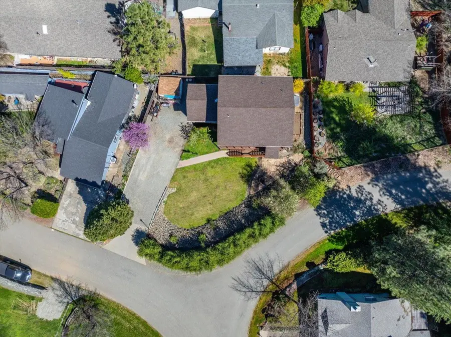 181 Hanover Street, Weaverville, CA 96093 - #2