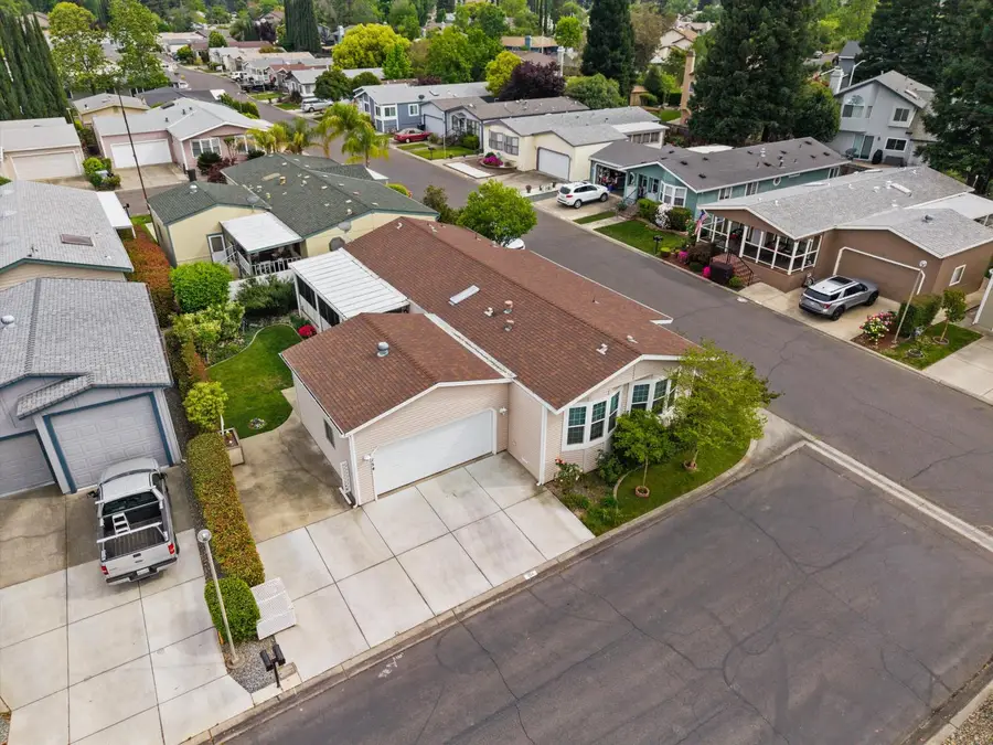 154 Brunswick, Roseville, CA 95678 - #3