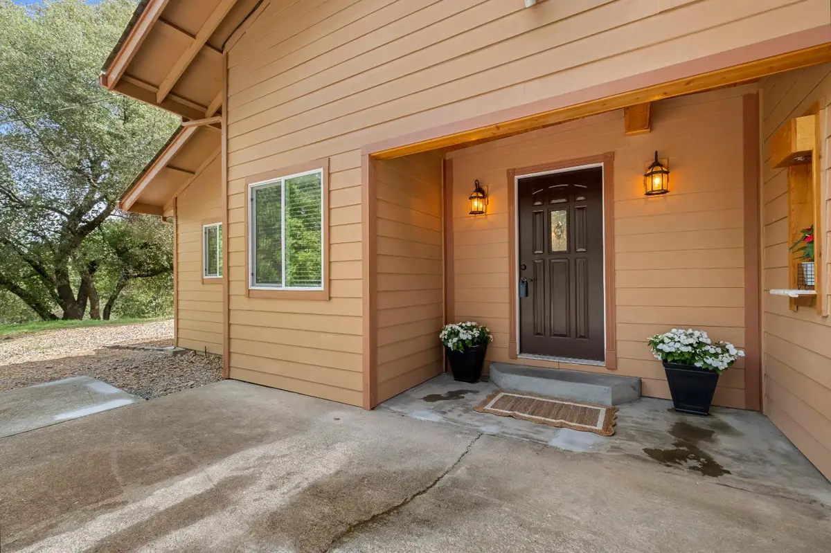 4612 South Point Road, Diamond Springs, CA 95667 - #1