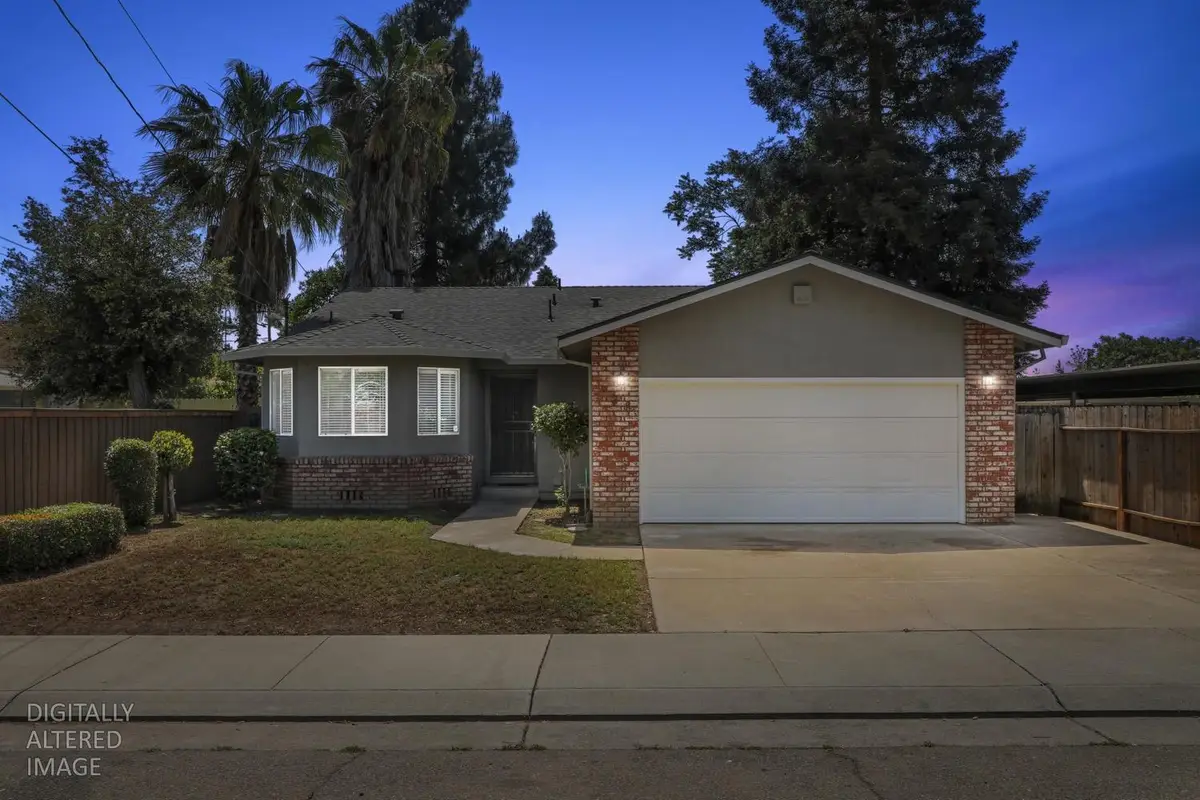 138 E Grove Street, Stockton, CA 95204 - #1