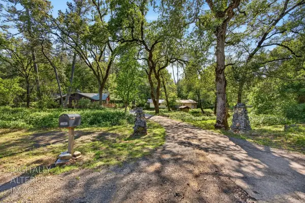 13980 Dry Creek Road, Auburn, CA 95602