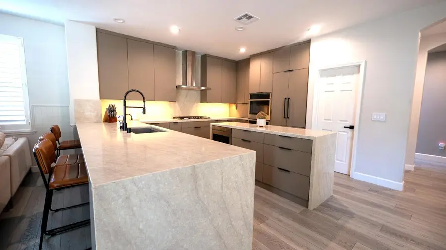 3824 Gresham Lane, Sacramento, CA 95835 - #3