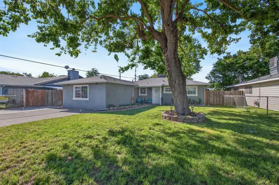 724 Dabney Ave, Rio Linda, CA 95673 - #3