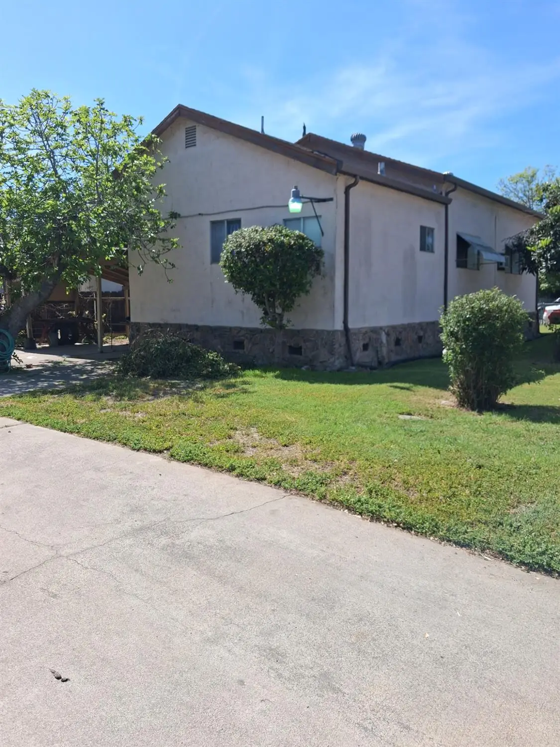 2104 S Union Street, Stockton, CA 95206 - #1