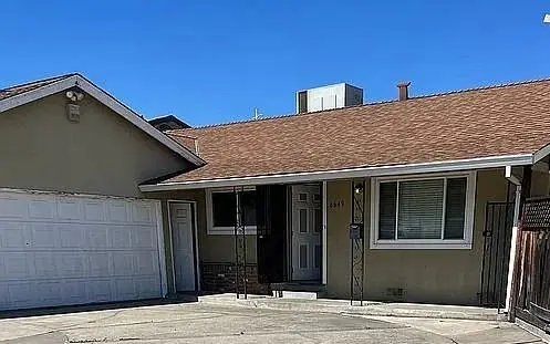 6649 Steiner Drive, Sacramento, CA 95823 - #2