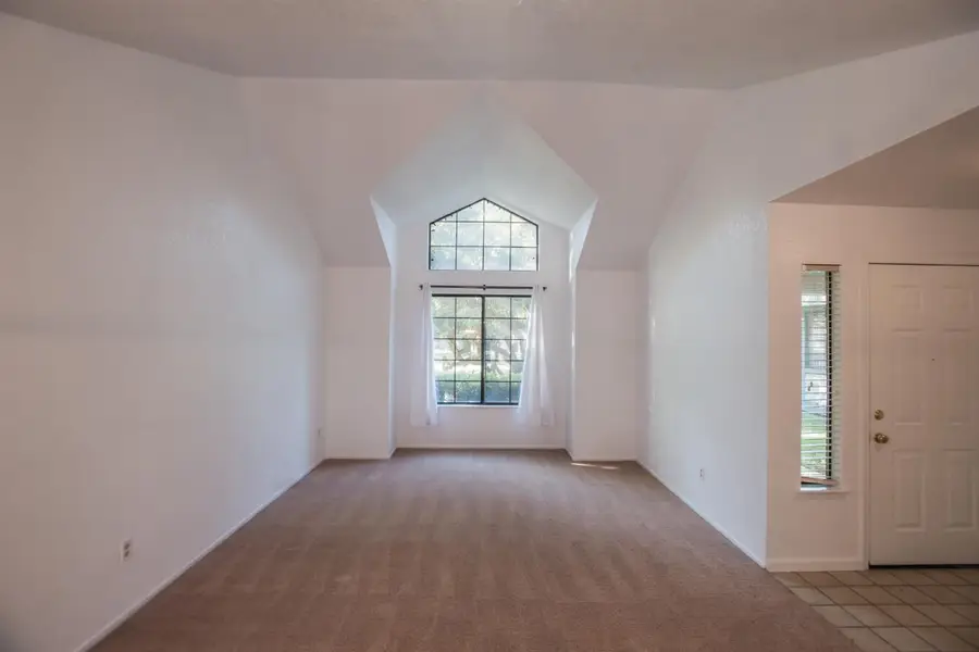 7761 Roberts River Way, Sacramento, CA 95831 - #3