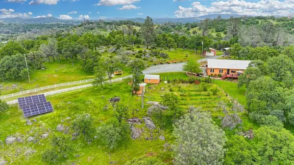 16599 Mackinaw Way, Grass Valley, CA 95949
