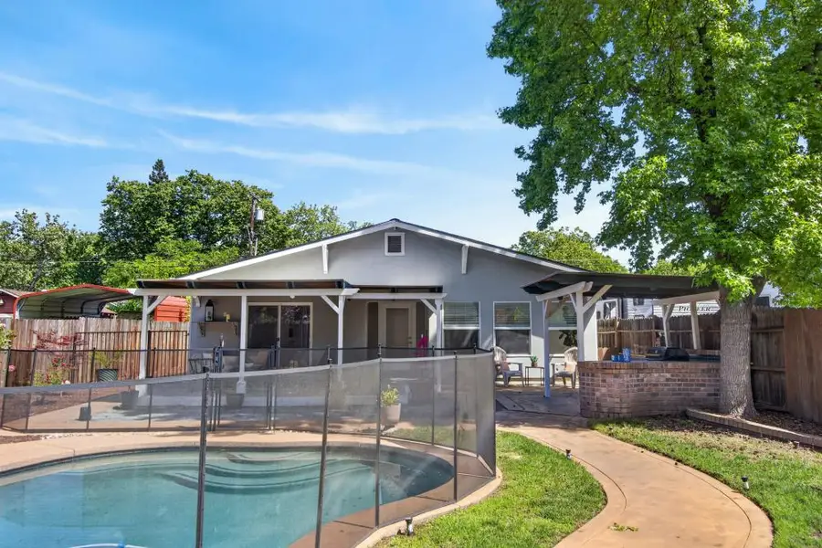 137 Earl Avenue, Roseville, CA 95678 - #2