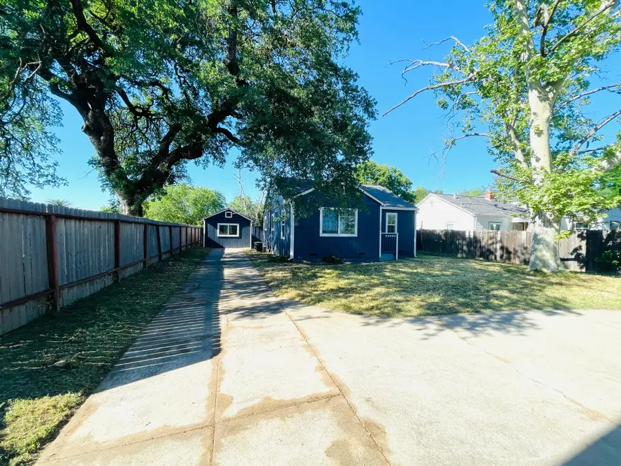 1757 Kenwood Street, Sacramento, CA 95815 - #3